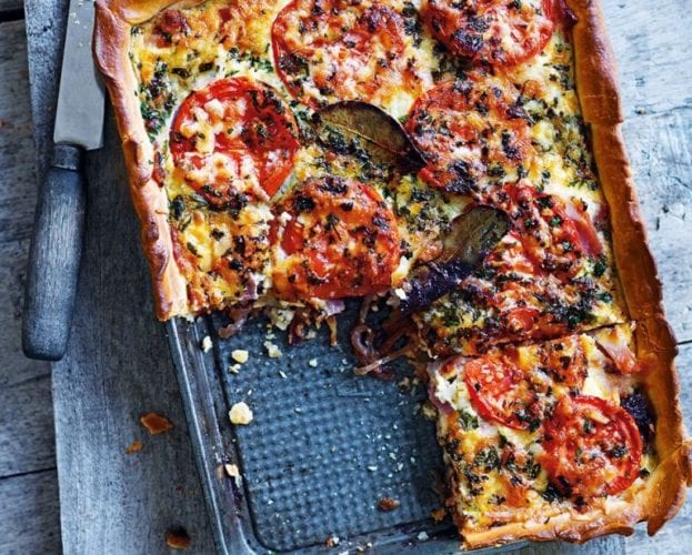 Bacon, egg and tomato tart