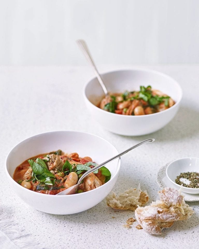 Chicken, butter bean, spinach and pea one-pot