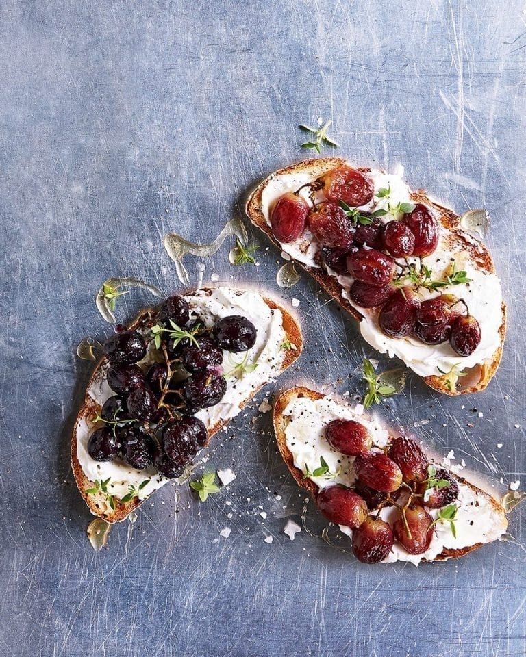 Roast grape & goat’s cheese toasts