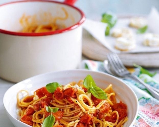 Bucatini amatriciana