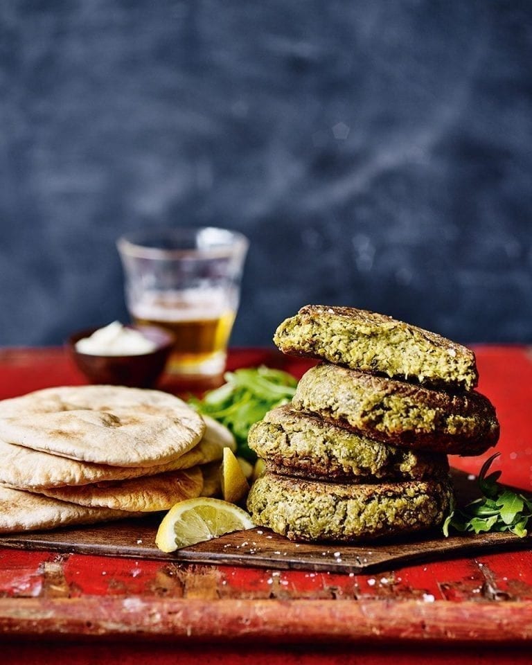 Vegan pea, herb and chickpea burgers