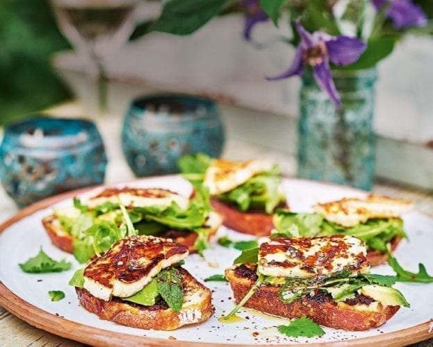 halloumi toasts