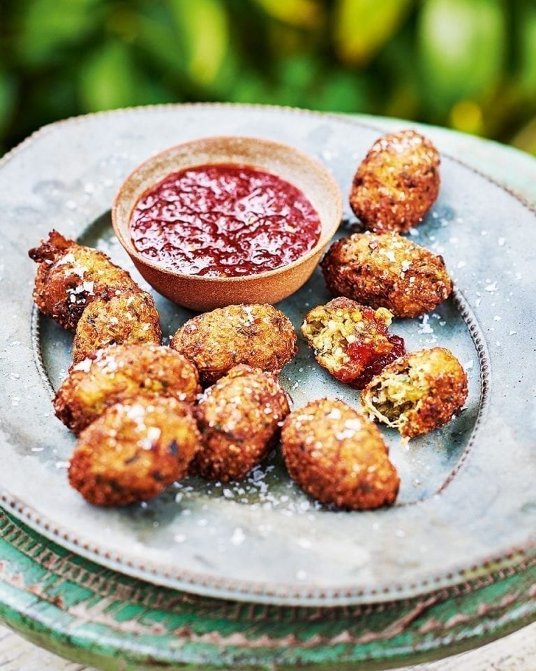 Spicy aubergine polpette