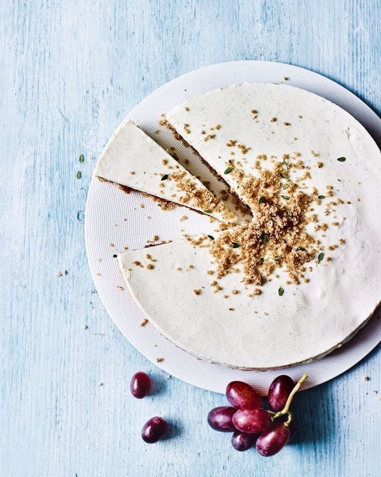 Healthier red onion and thyme cheesecake