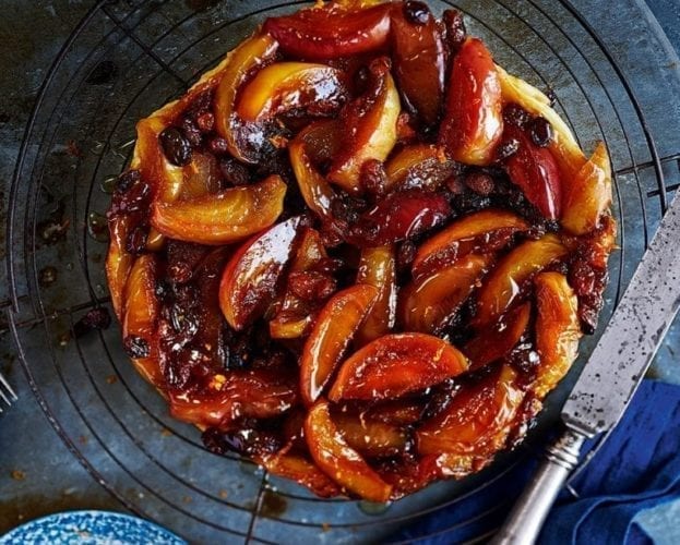 Cinnamon toffee apple wedges