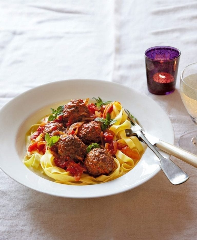 Beef meatballs with tagliatelle