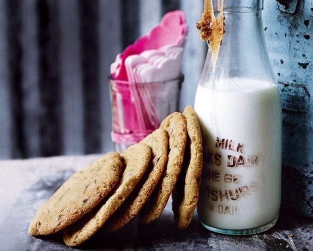 Gooey toffee-stuffed chocolate chip cookies