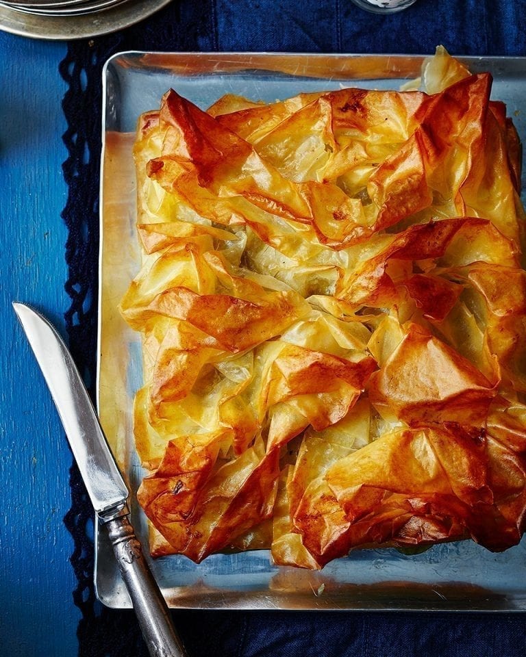 Filo-wrapped spiced sausage roll pie
