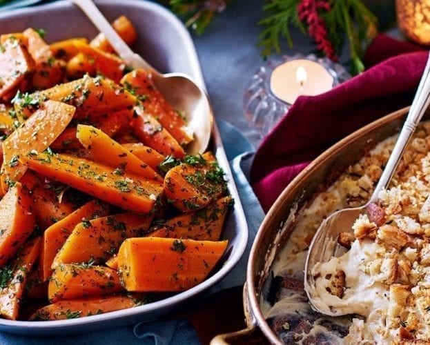 Sherry-glazed carrots with parsley