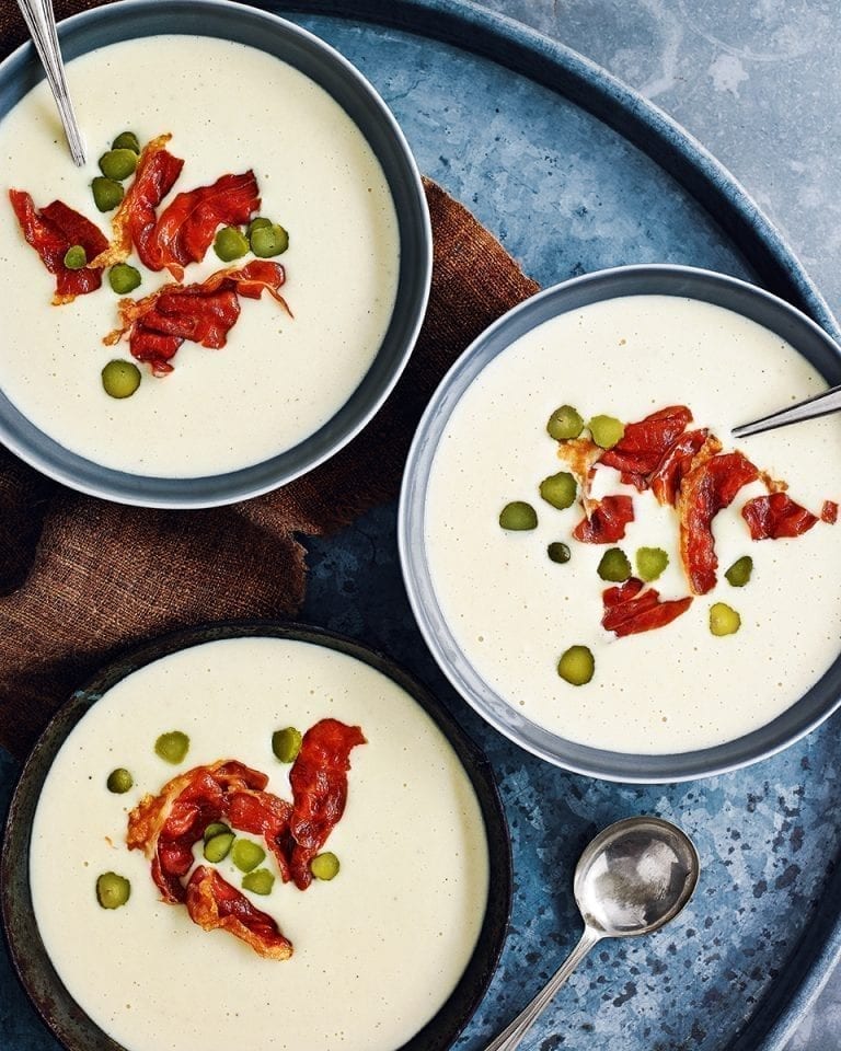 Tartiflette soup with ham crisps