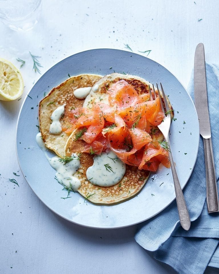 Horseradish pancakes with smoked salmon and dill sauce