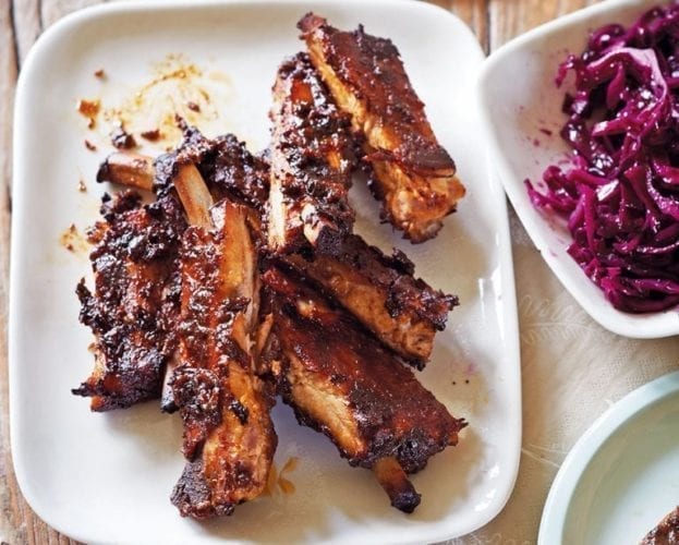 Braised sticky pork ribs