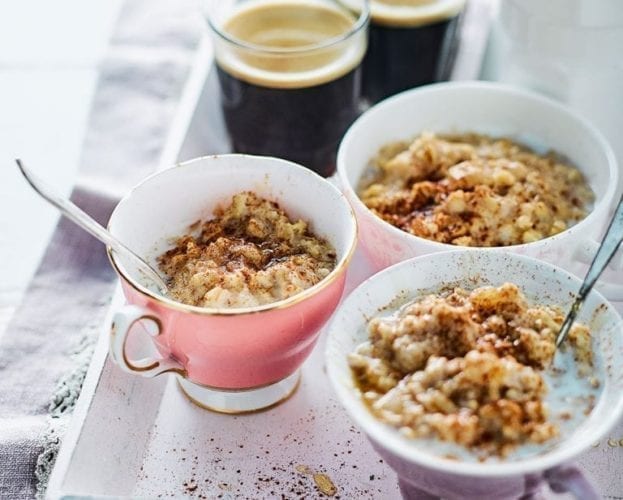 Mango overnight oats 