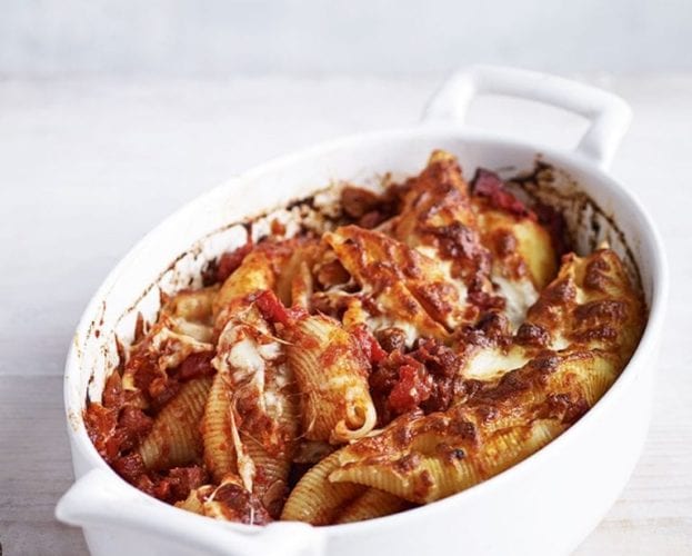 chorizo pasta bake