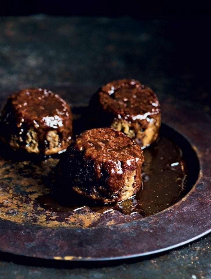 Fat-free sticky toffee puddings