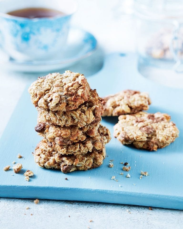 100-calorie chocolate chip cookies