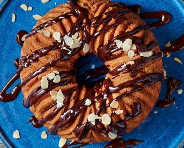 Secret-ingredient chocolate bundt cake
