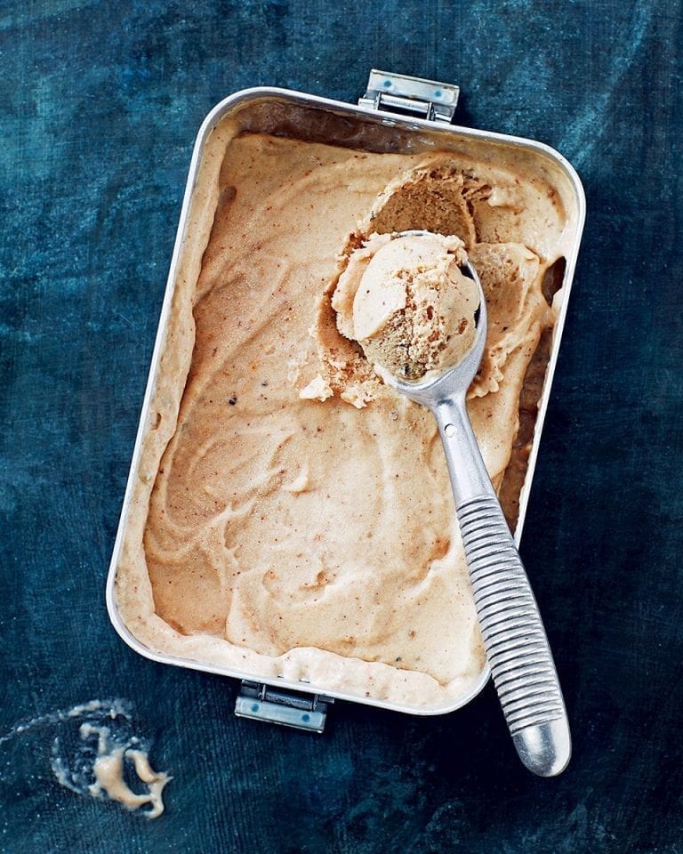 Banana and cardamom ‘ice cream’