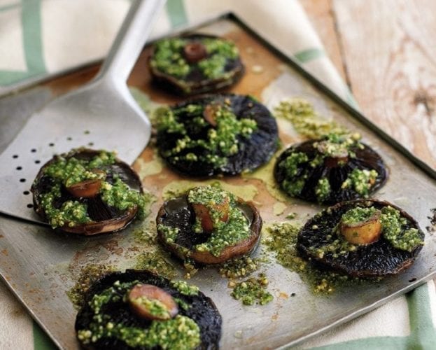 Roasted mushrooms with rocket pesto
