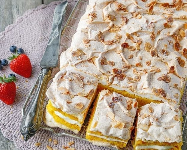 meringue cake