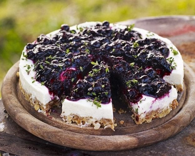 blackcurrant cheesecake