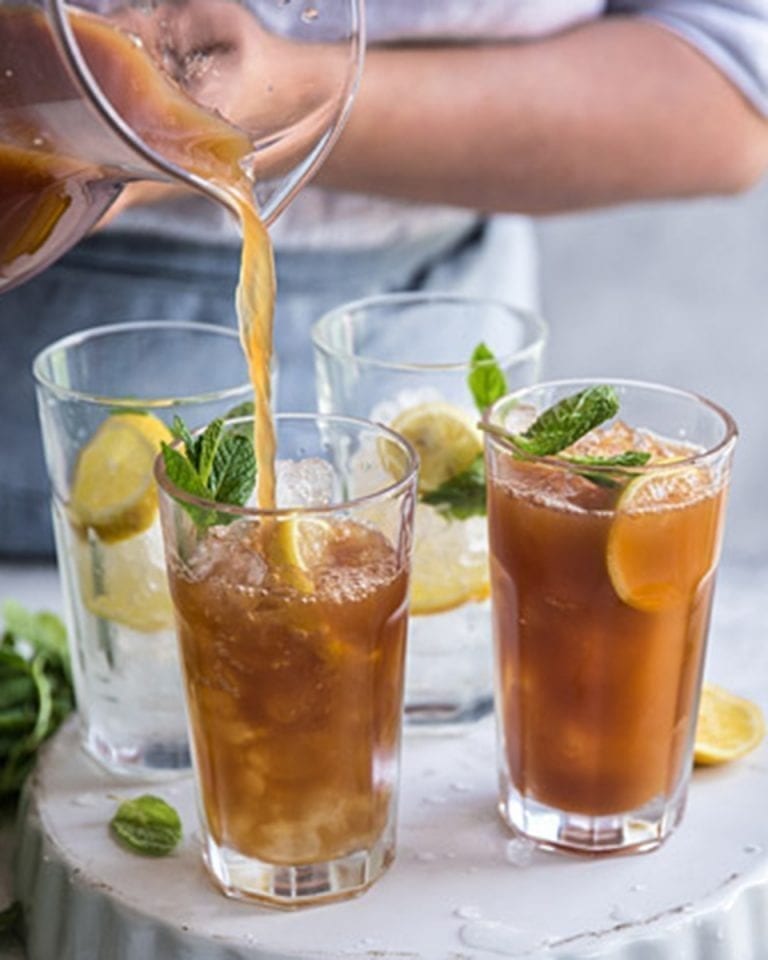 Non-alcoholic Long Island iced tea