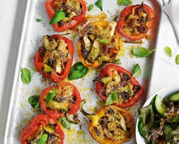 Red pepper, aubergine and crispy chickpea salad