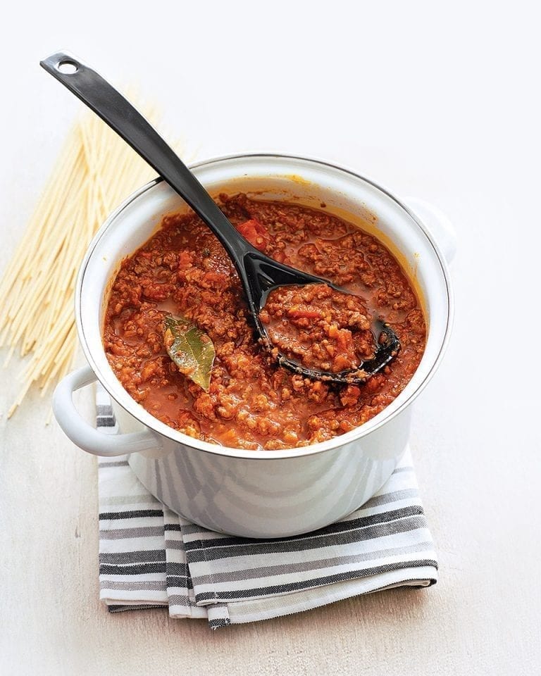 Easy midweek spaghetti bolognese