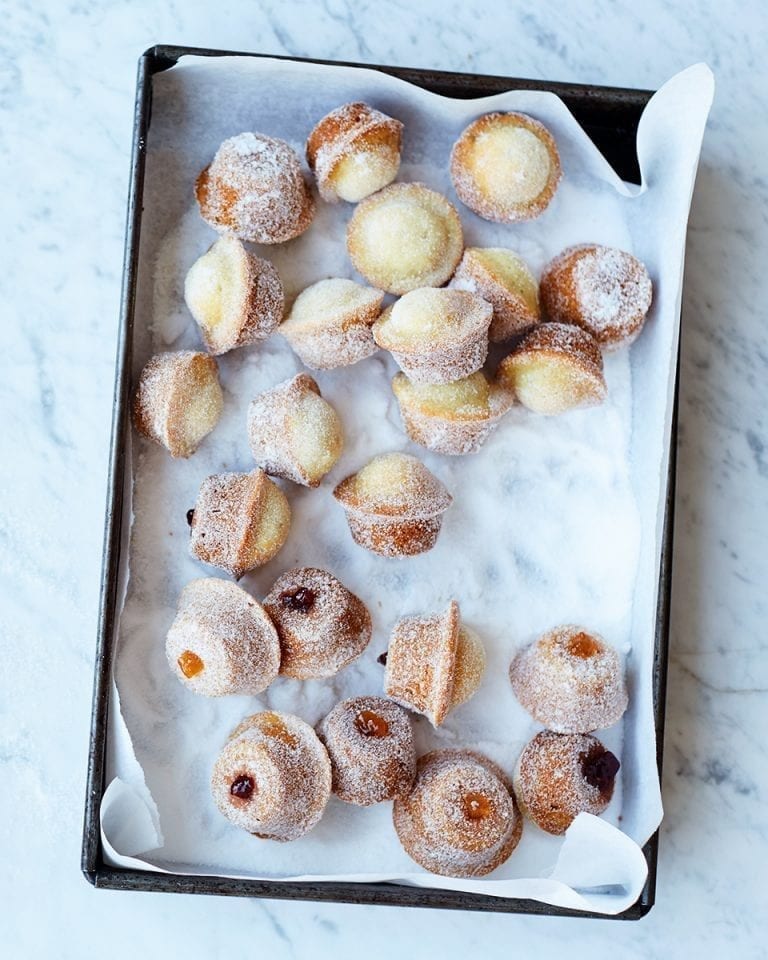 Mini doughnut muffins