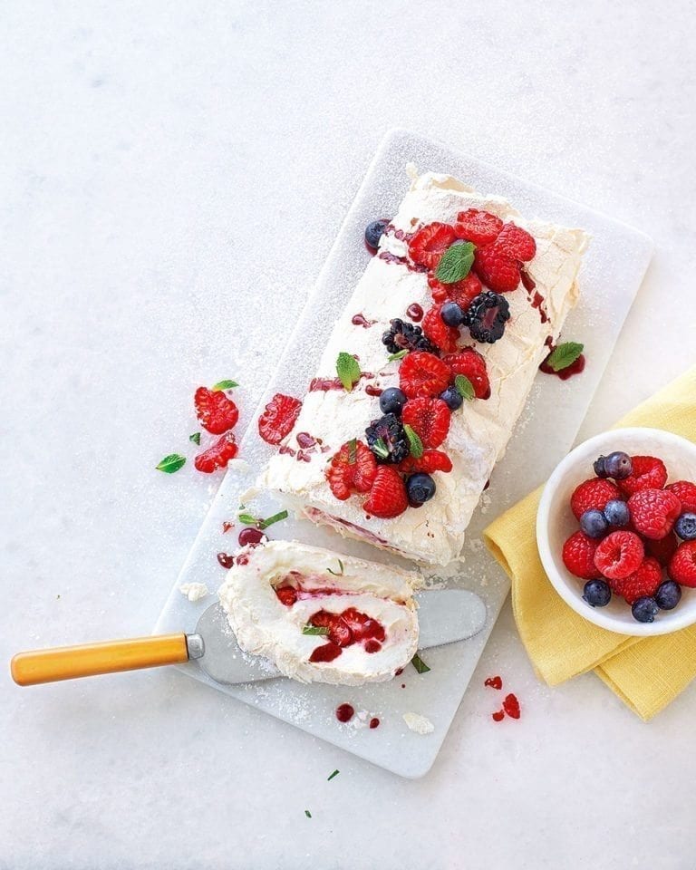 Summer berry pavlova roulade