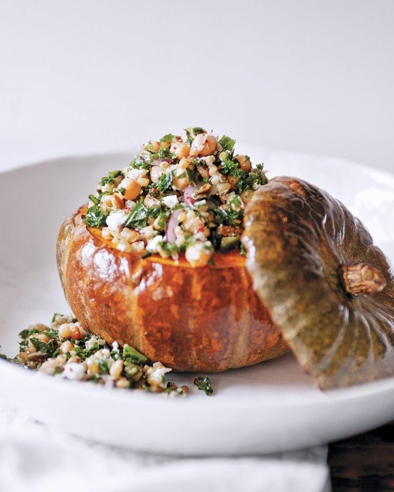 Stuffed pumpkin with bulgur wheat, feta and figs