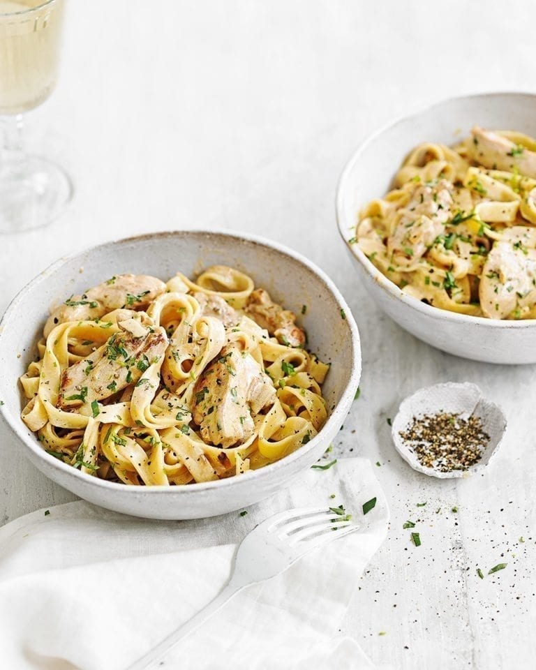 Creamy wine and mustard chicken tagliatelle