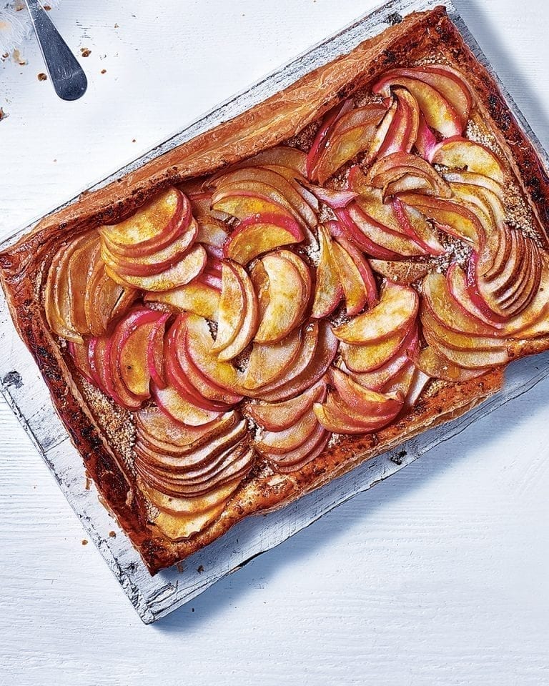 Apple and pear tart