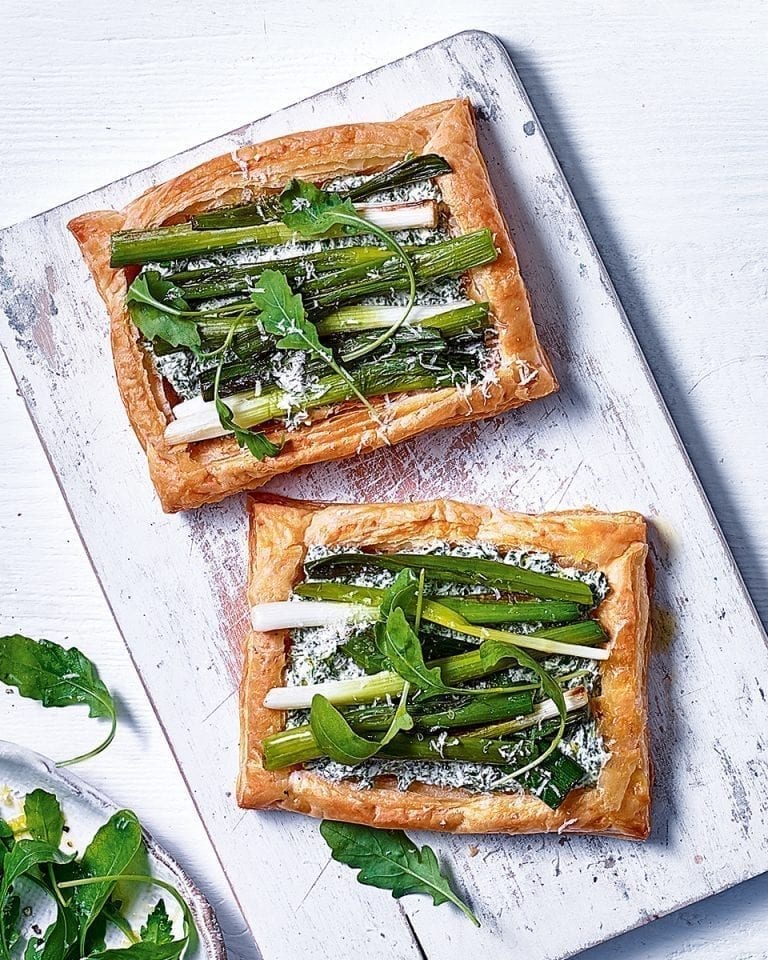 Spring onion and spinach tartlets