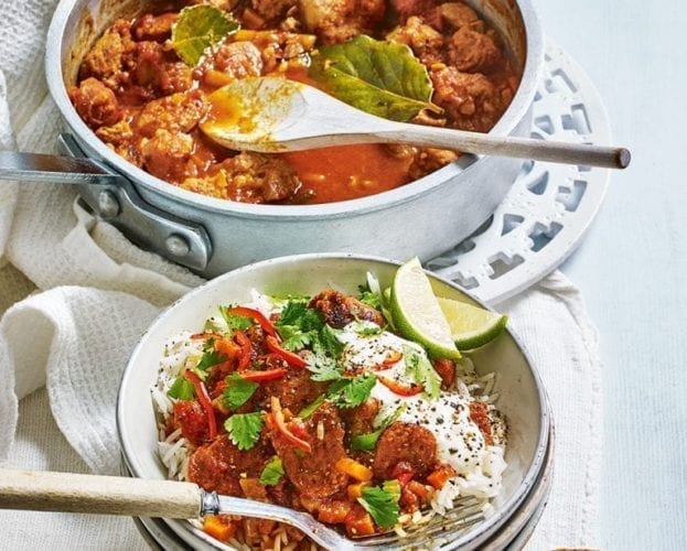 Smoky sausage chilli