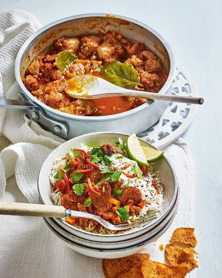 Smoky sausage chilli