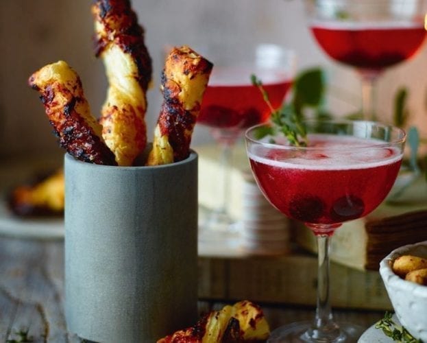 Simple cheese straws