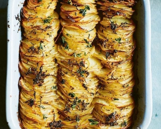 Crispy-sliced-lemon-roasted-potatoes