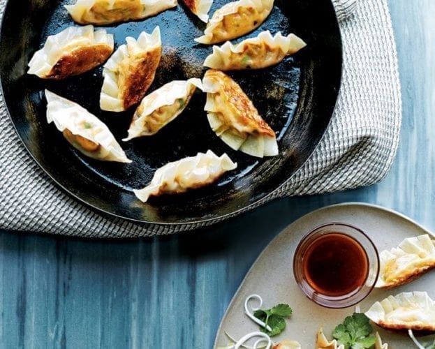 Vegetable and sweet chilli spring rolls