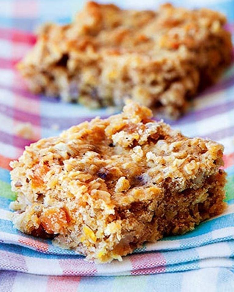 Banana oat flapjacks