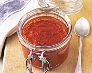 How to make harissa paste