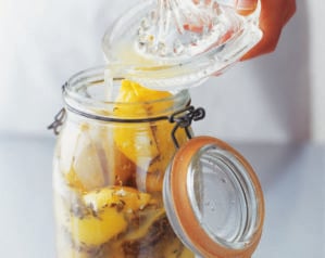 How to make preserved lemons