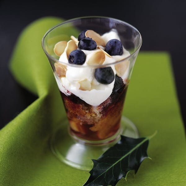 Blueberry syllabub trifles