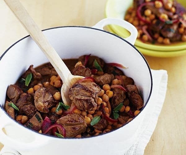 Spiced lamb with chickpeas