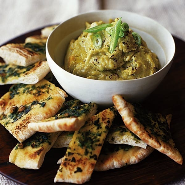 Avocado houmous with coriander pitta