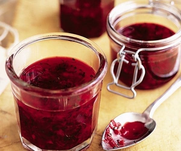 Spiced beetroot relish