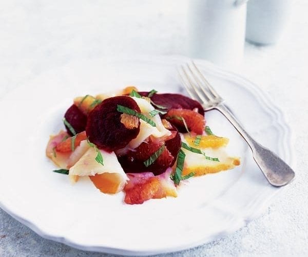 Roast fennel, clementine, burrata and chilli salad