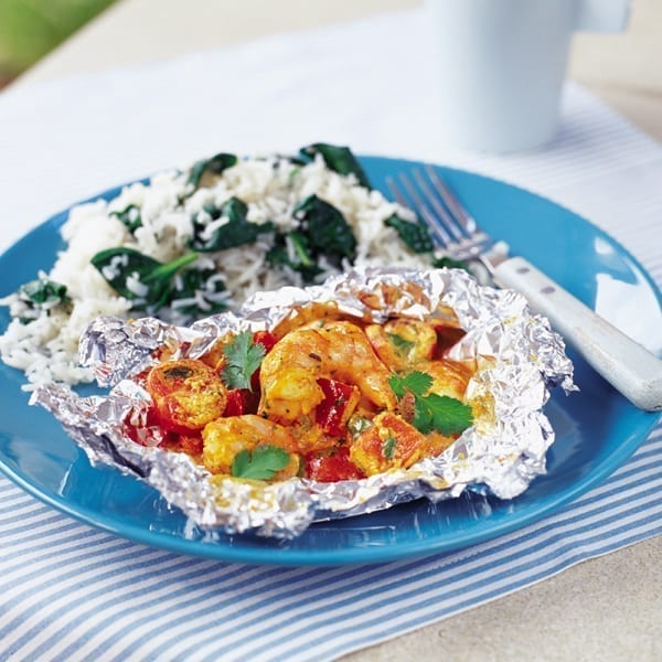 Balti prawn parcels with spinach rice