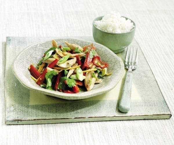 Chinese poached chicken with ginger