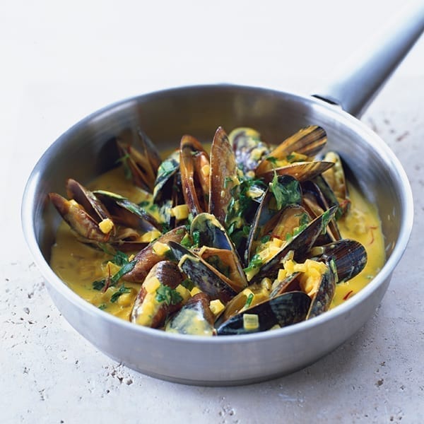 Dairy-free mussels mouclade